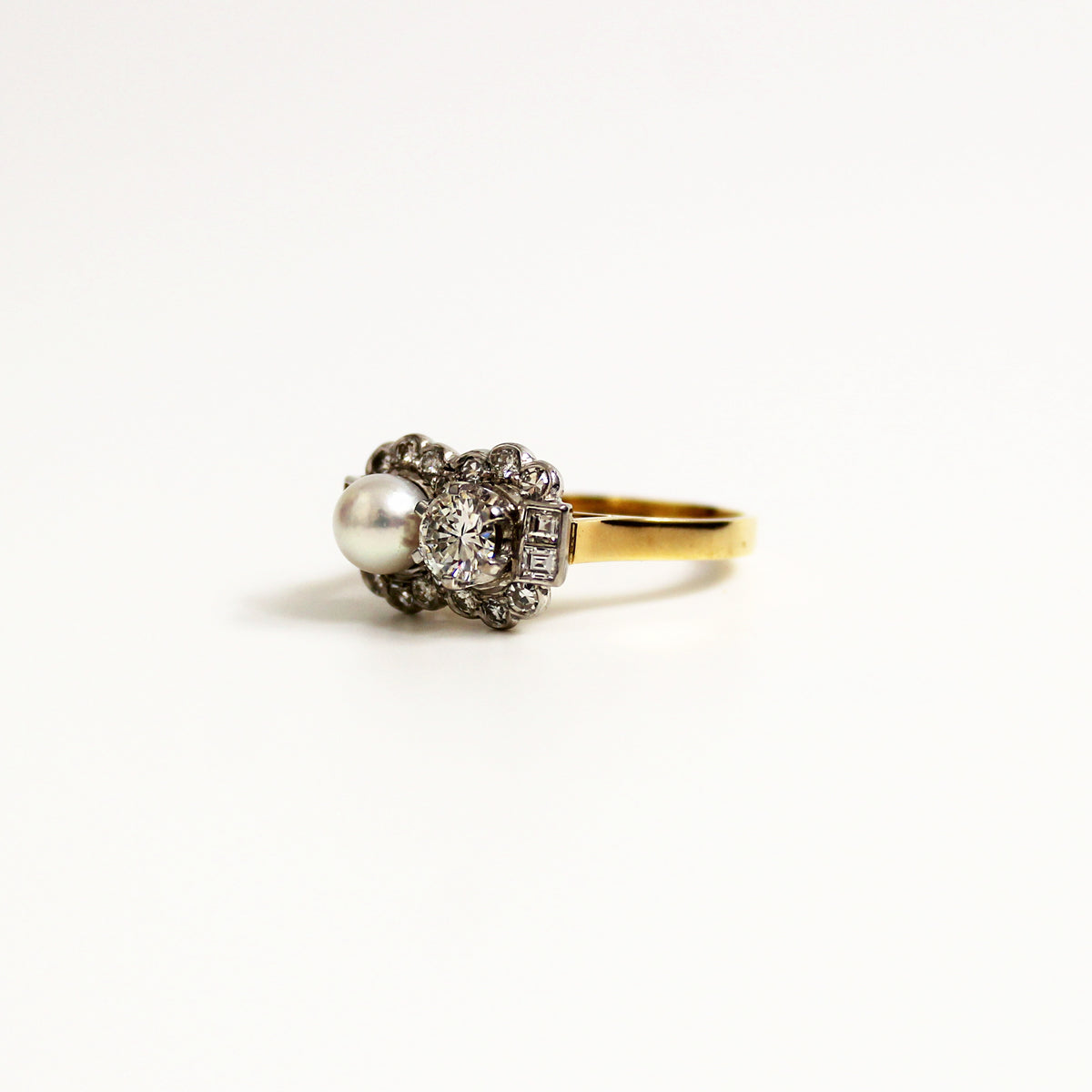 18ct Yellow Gold Pearl and Diamond Art Deco Ring