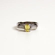 18ct White Gold Diamond and Yellow Sapphire Ring