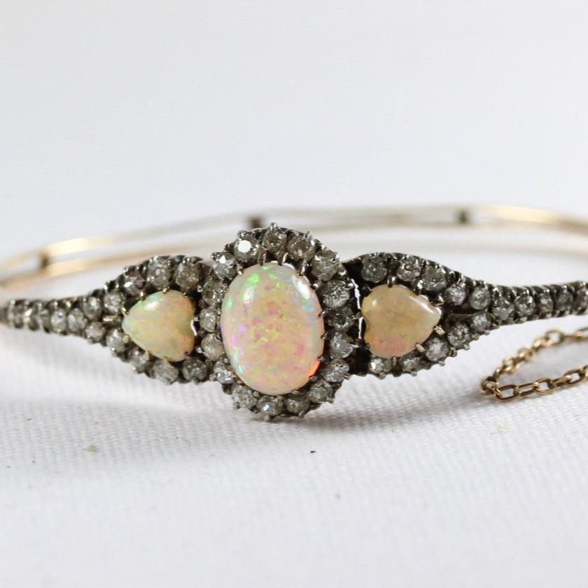 Antique 18ct Yellow Gold Opal and Diamond Bangle