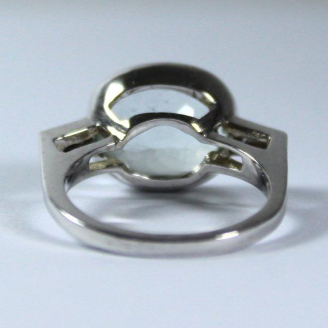 9ct White Gold Aquamarine and Diamond Ring