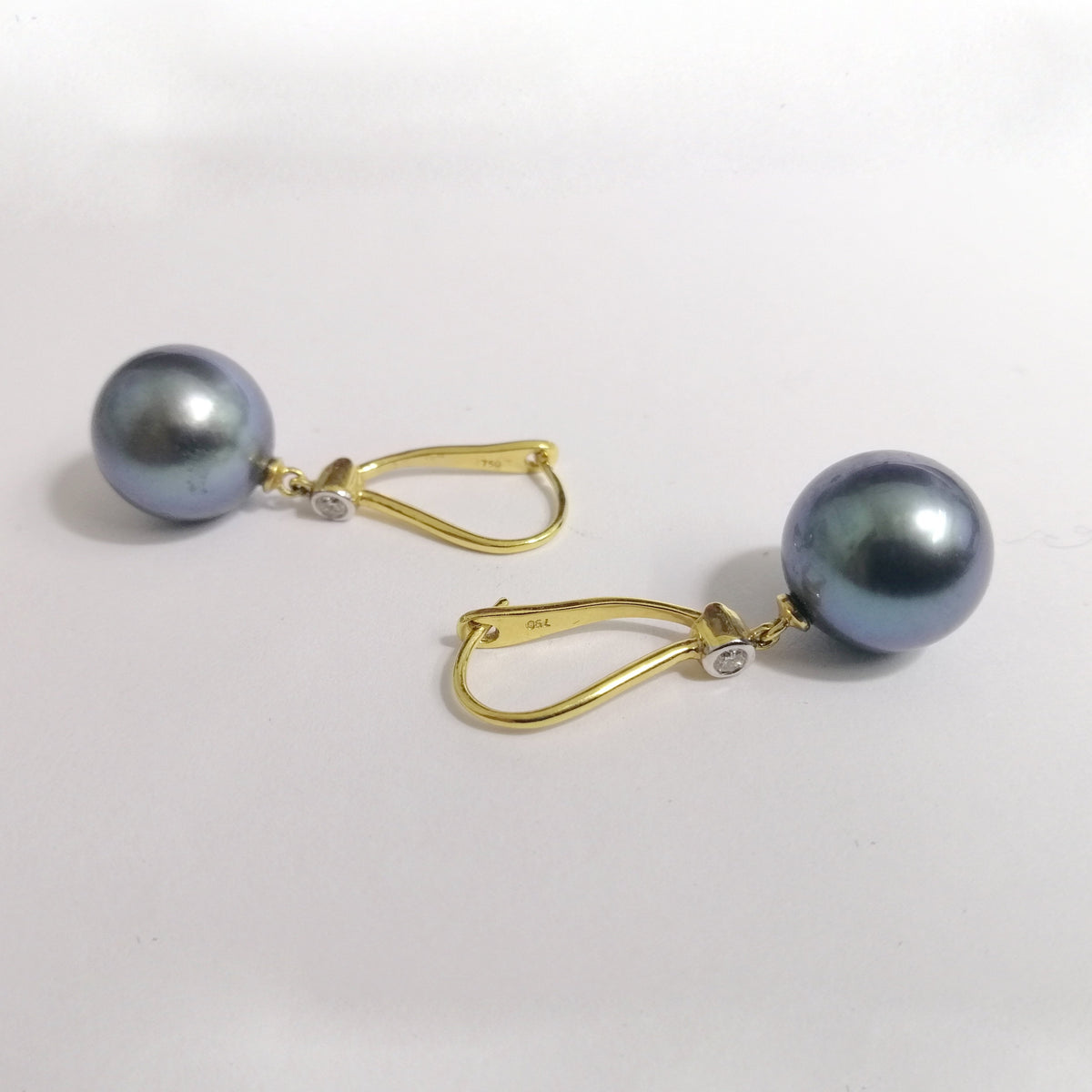 Black Tahitian Pearl and Diamond Drop Earrings