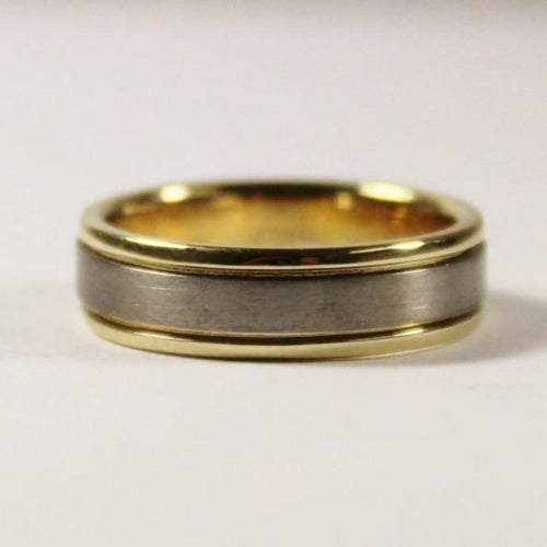 18ct Yellow Gold and Titanium Men's Wedding Band