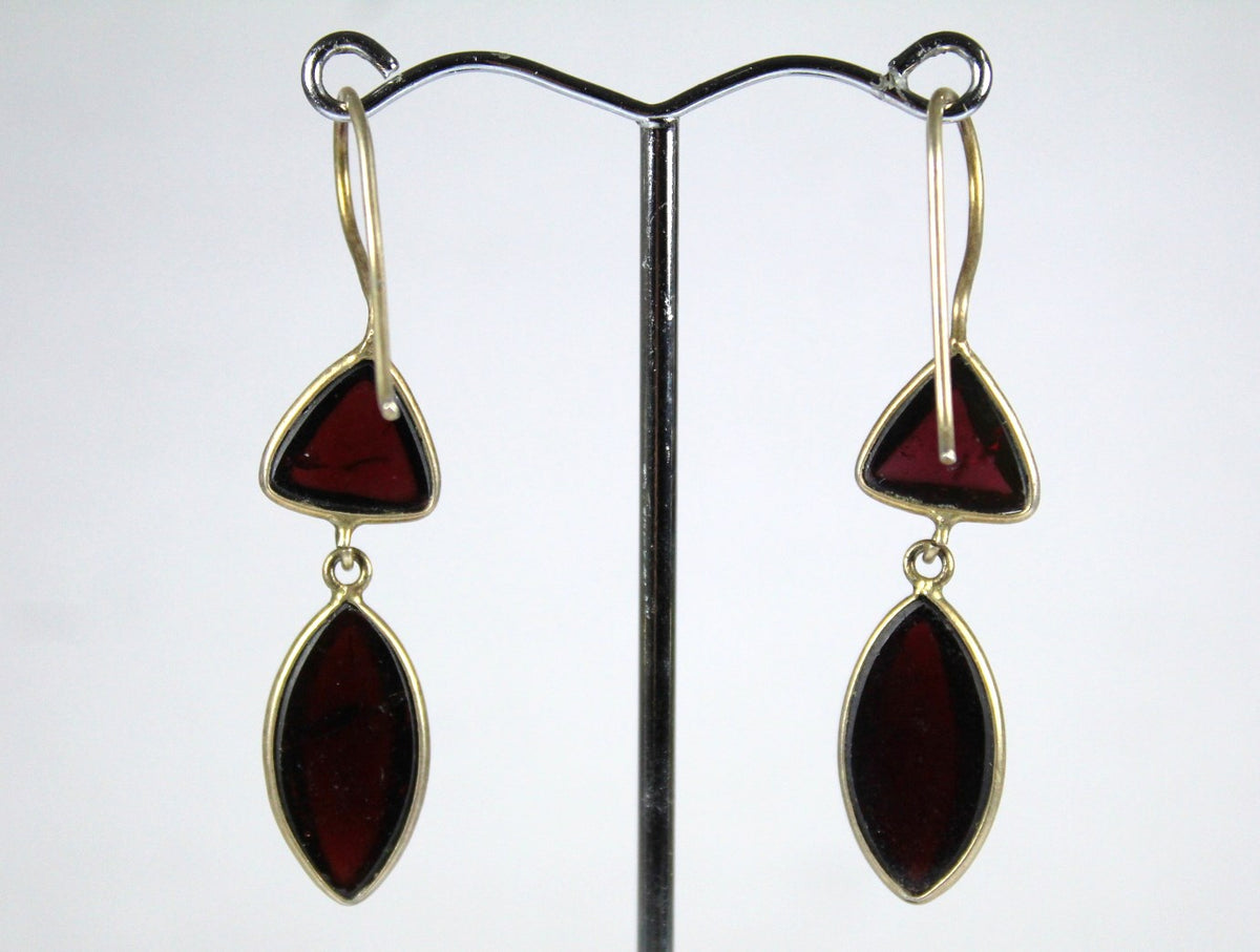 Sterling Silver Gold Plate Cabochon Garnet Drop Earrings