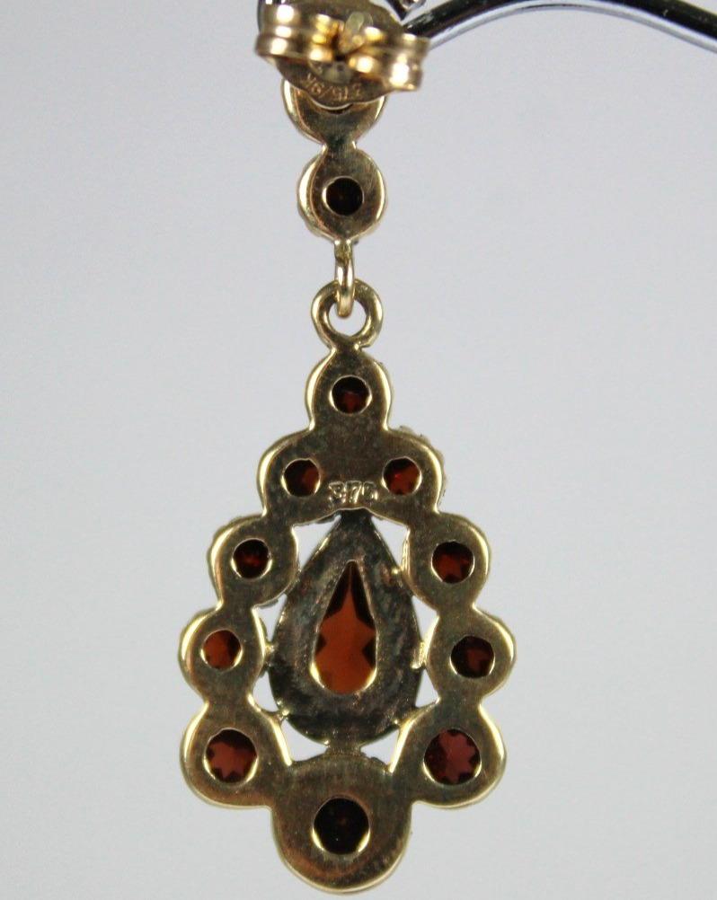 9ct Yellow Gold Garnet Stud Drop Earrings