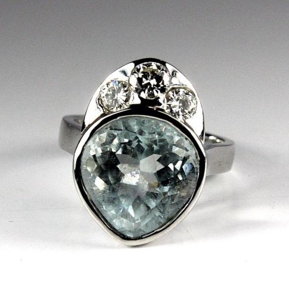 designer gold dresses Aquamarine & Diamond 18ct Gold Dress Ring (10.60ct) – Ellibelle Jewellery main image 0
