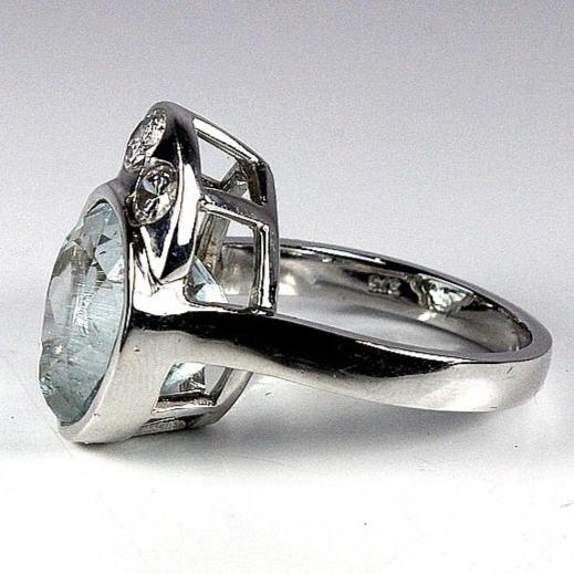 9ct Yellow Gold Aquamarine and Diamond Dress Ring