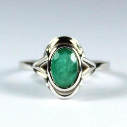 14ct White Gold Emerald Dress Ring