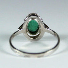 14ct White Gold Emerald Dress Ring