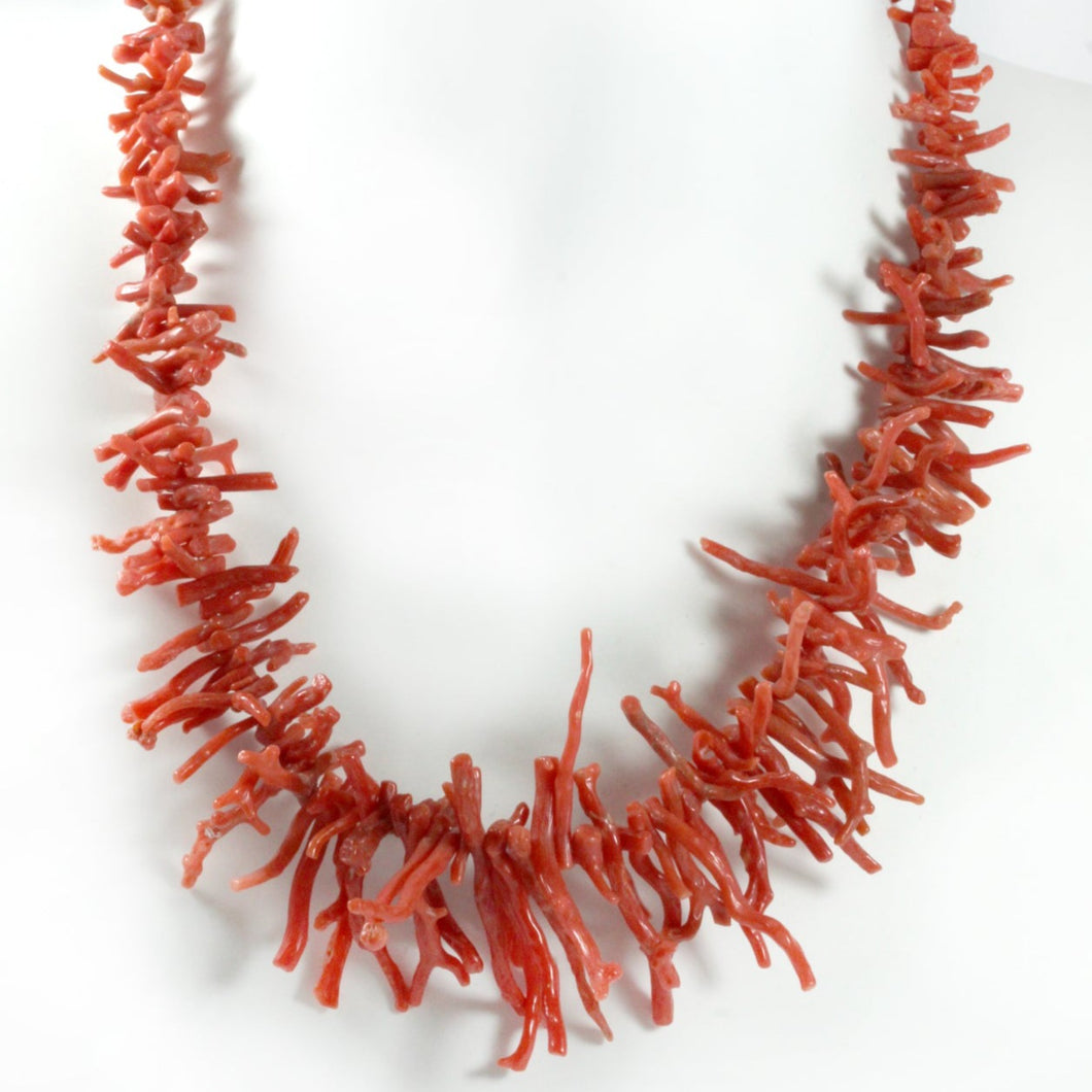 Vintage Graduated Branch Coral Necklace