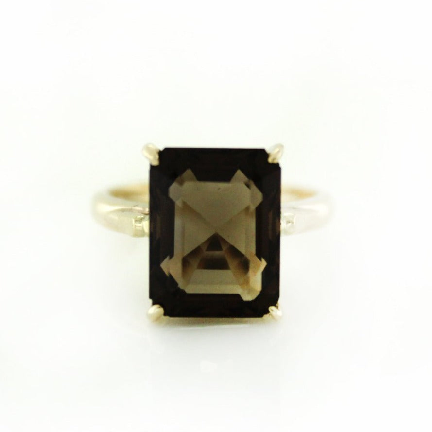 9ct Yellow Gold 7ct Smokey Quartz Ring