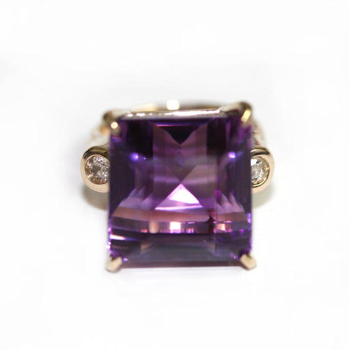 9ct Gold Large Amethyst Square Cut Diamond Ring