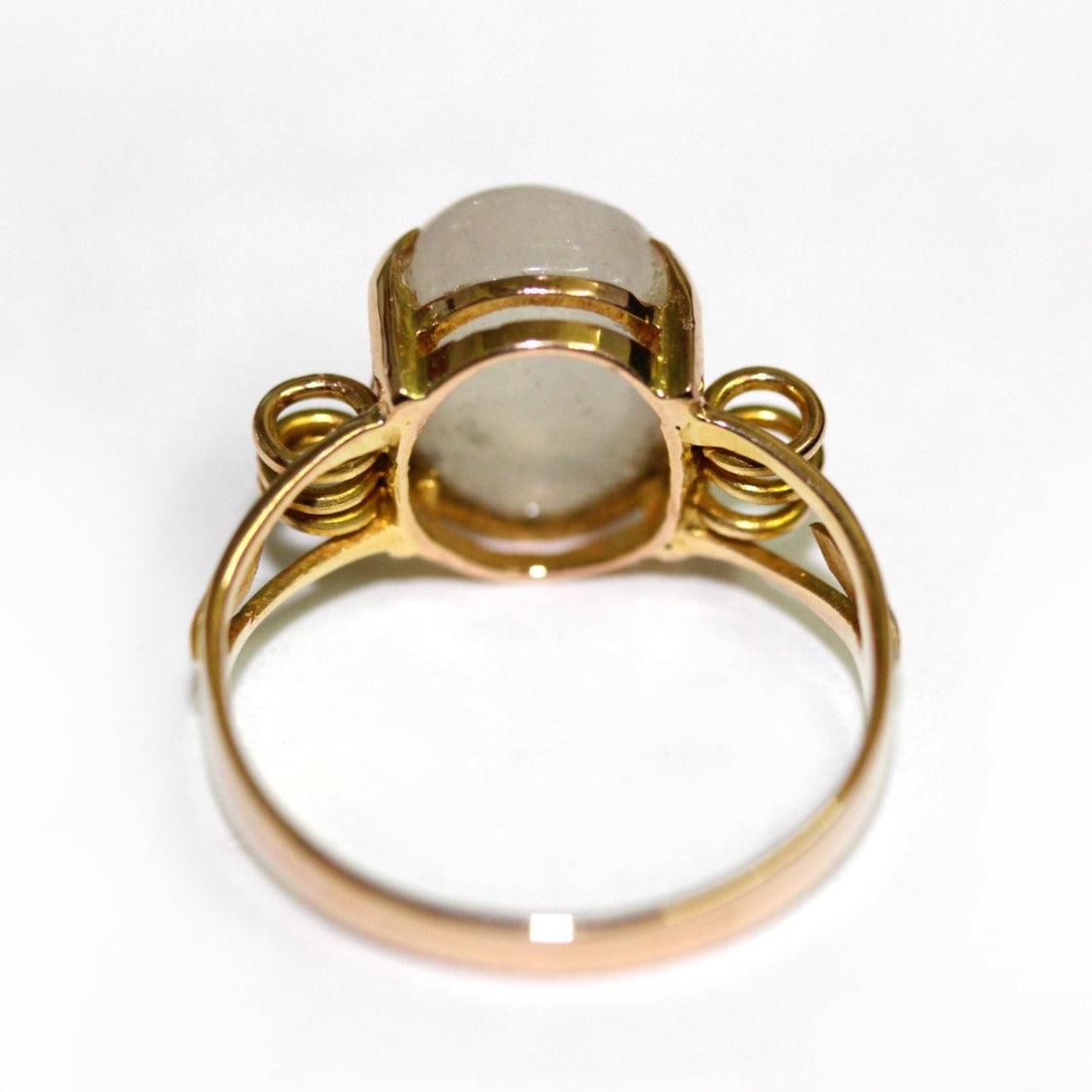 Vintage 14ct Yellow Gold Moonstone Ring