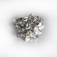 Vintage 9ct White Gold Diamond Floral Princess Ring