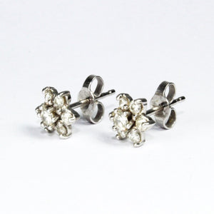 18ct White Gold Diamond Star Cluster Stud Earrings