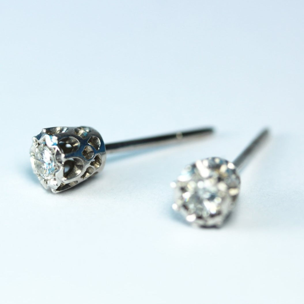18ct White Gold Diamond Stud Earrings
