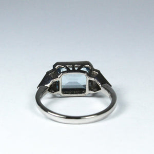 9ct Gold Topaz and Diamond Ring