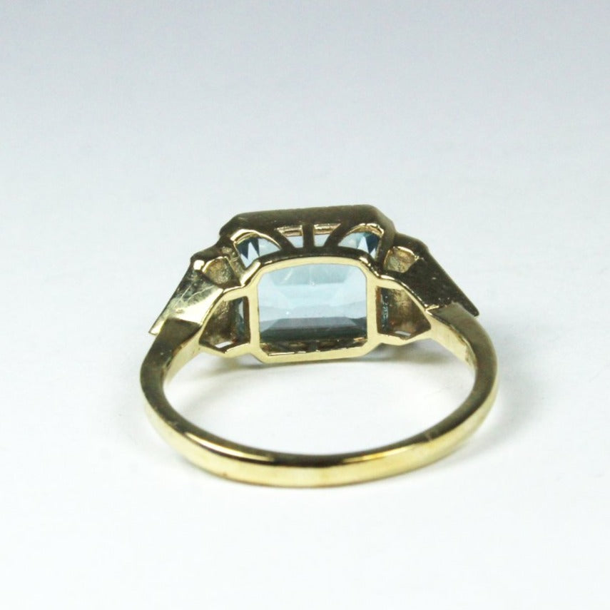 9ct Gold Topaz and Diamond Ring