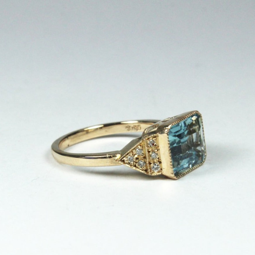 9ct Gold Topaz and Diamond Ring