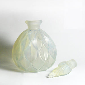 Antique Sabina Opalescent Perfume Bottle