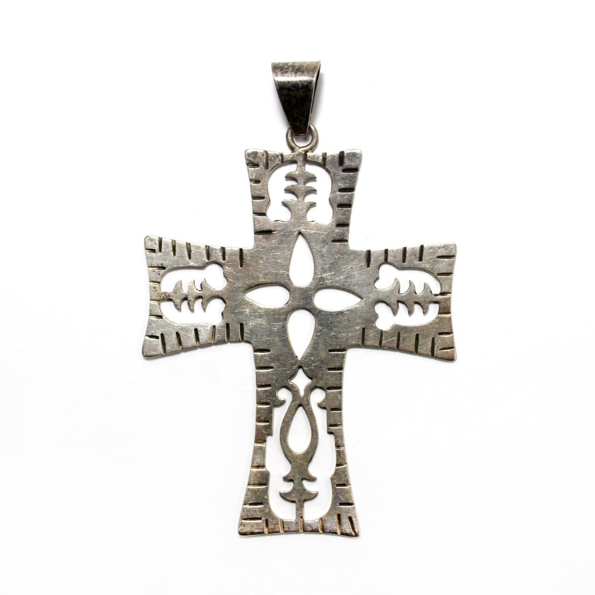 Vintage Sterling Silver Cutout Crucifix Pendant