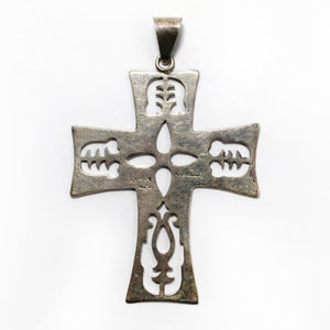 Vintage Sterling Silver Cutout Crucifix Pendant
