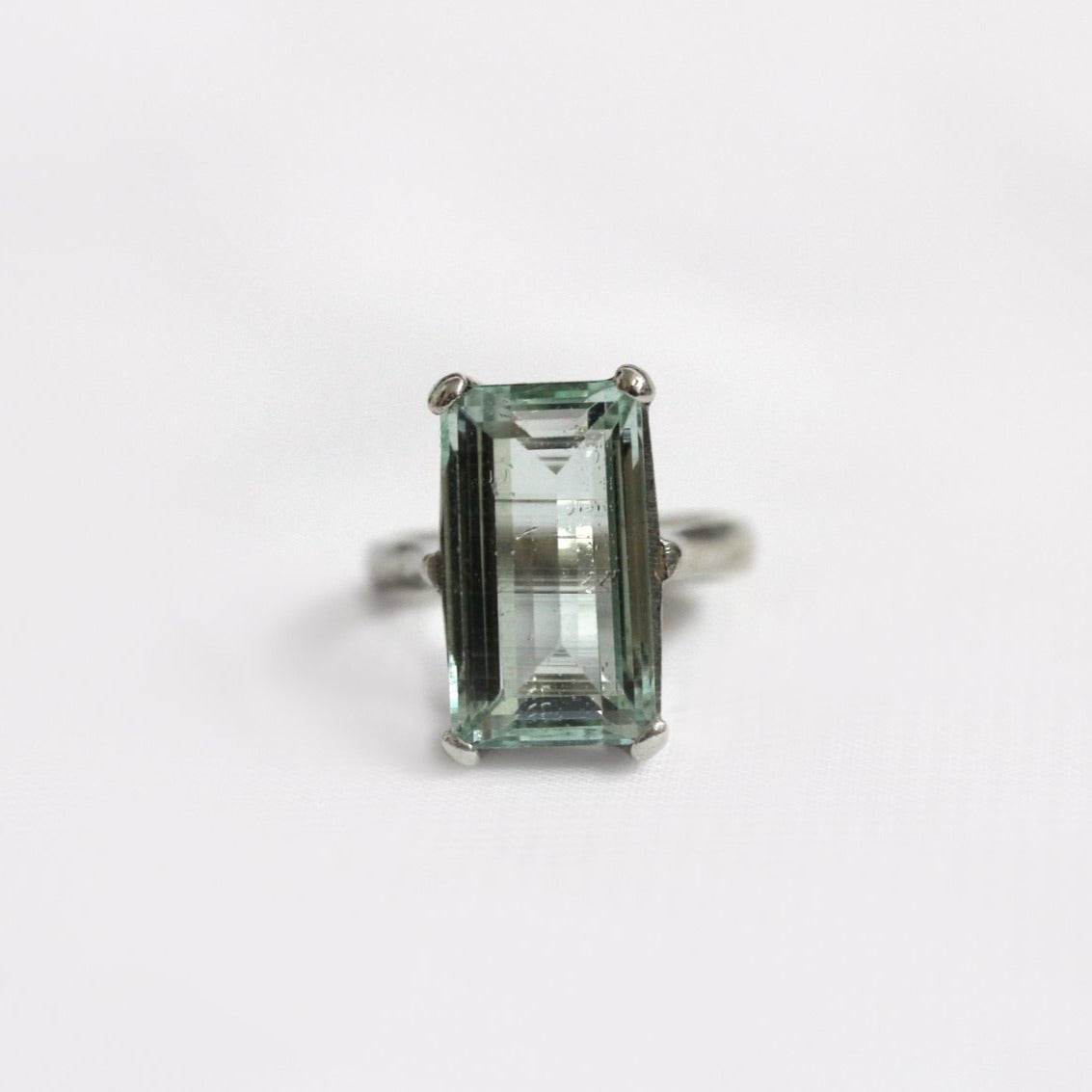 9ct White Gold Natural Aquamarine Cocktail Ring