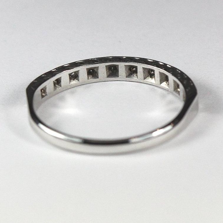Antique 18ct White Gold Diamond Engraved Band