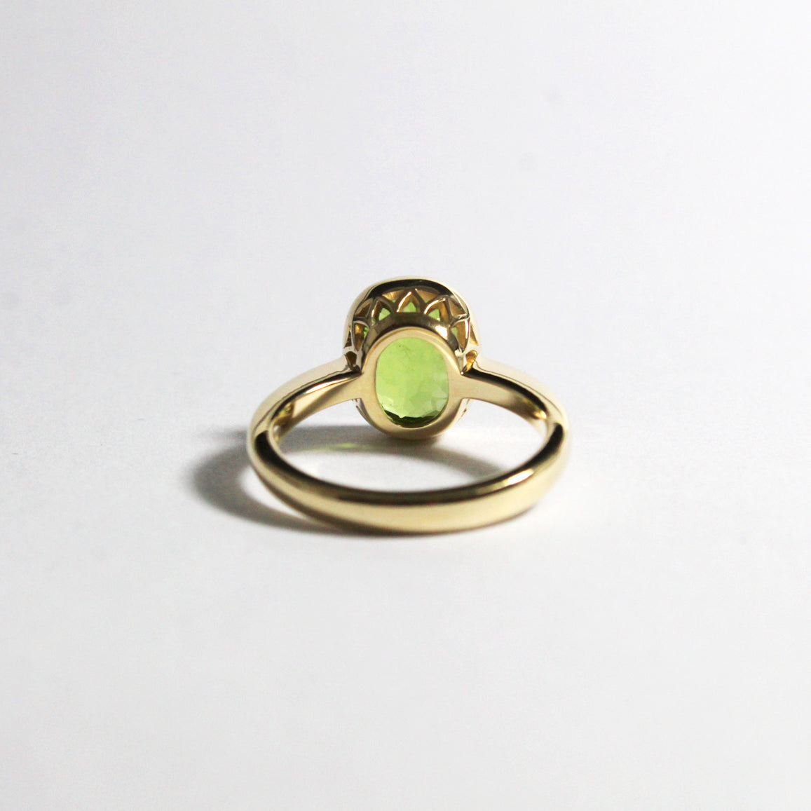 9ct Yellow Gold 3.68ct Peridot Ring