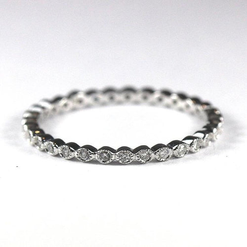 9ct White Gold Diamond Milgrain Bezel Band