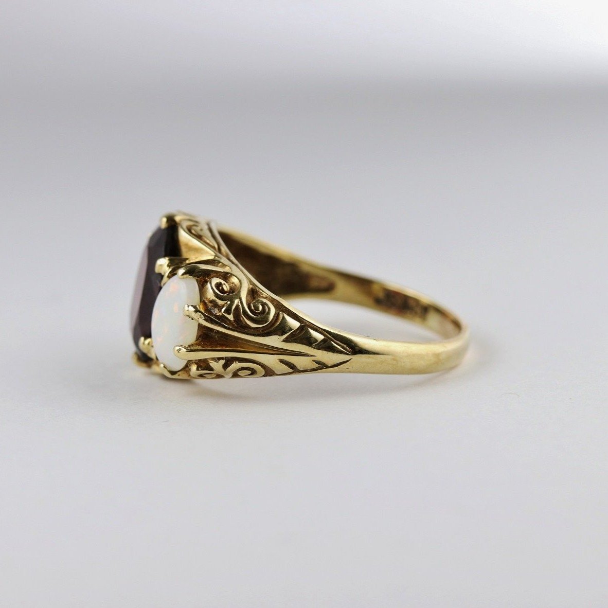 9ct Yellow Gold Garnet and Opal Ring