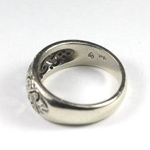 9ct White Gold Diamond Celtic Knot Ring