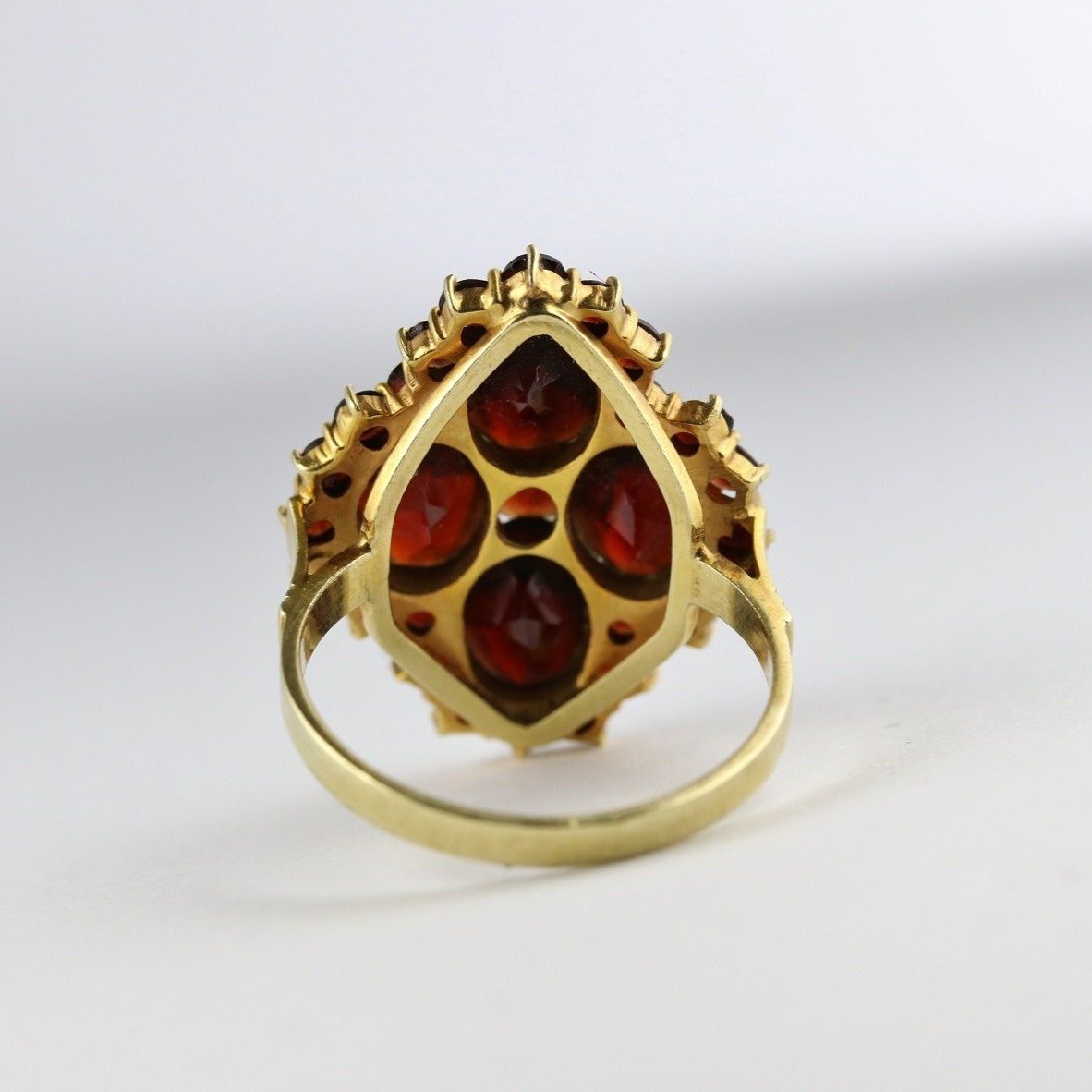 10ct Yellow Gold Garnet Cluster Ring
