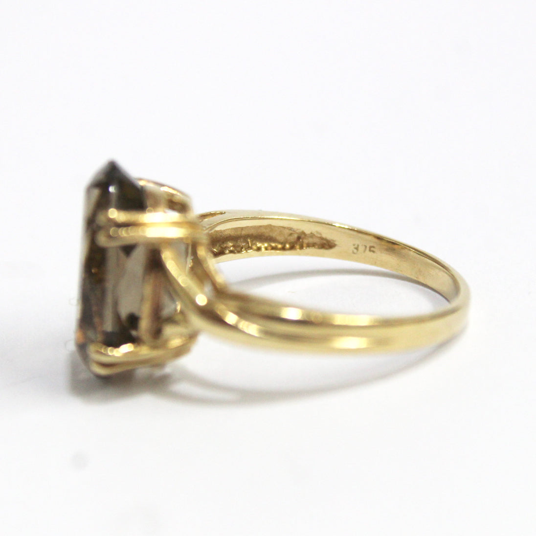 Vintage 9ct Yellow Gold Smoky Quartz Ring