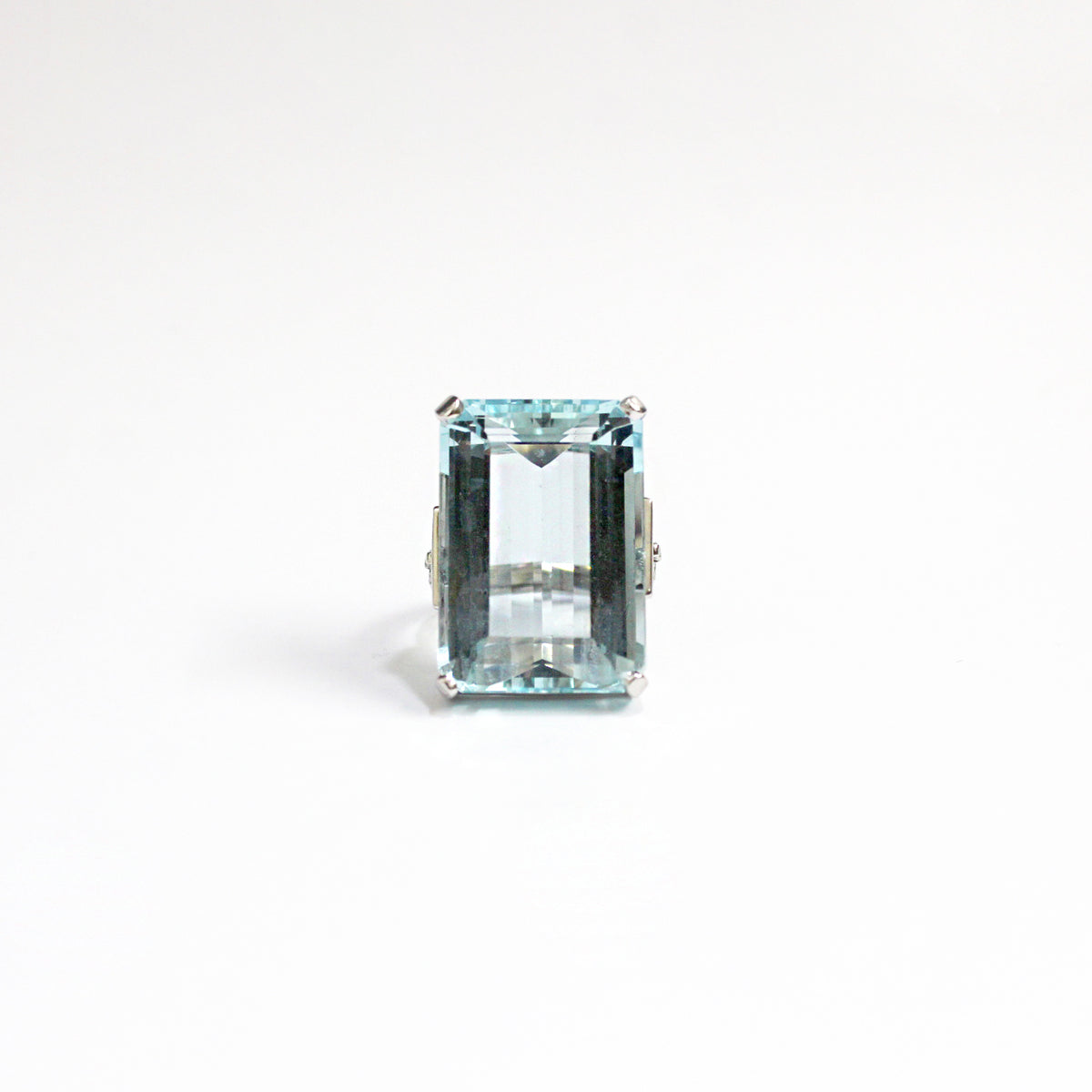 White Gold Aquamarine and Diamond Ring