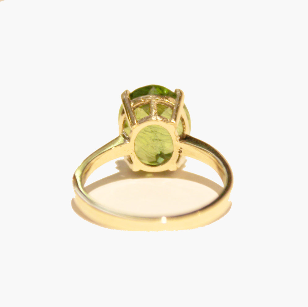 9ct Yellow Gold 2.12ct Peridot Ring