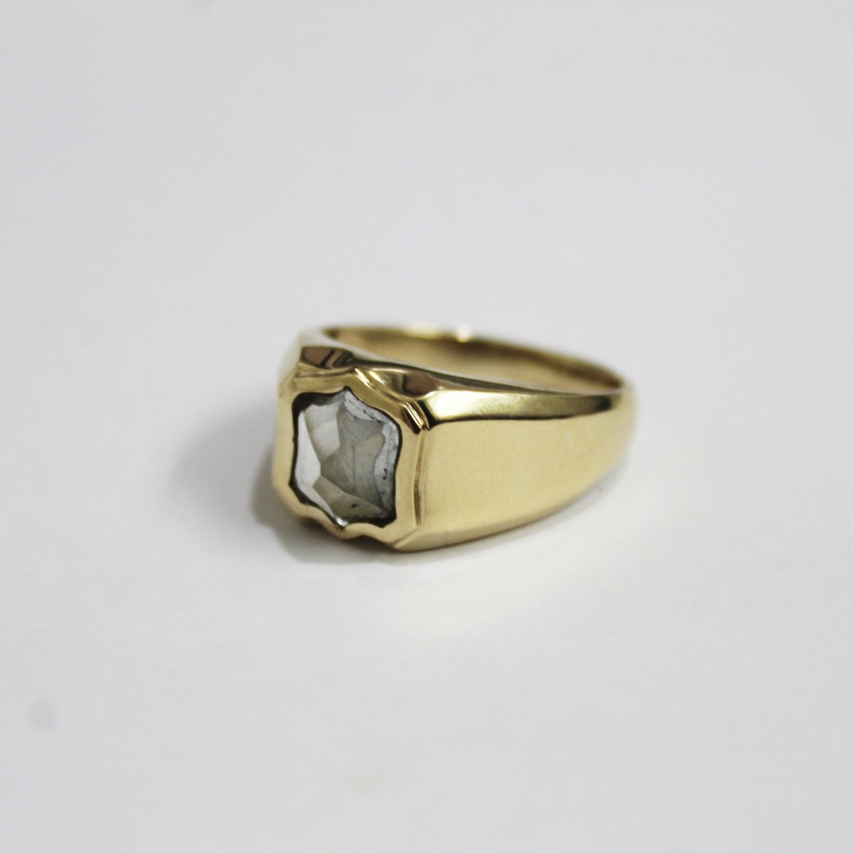 9ct Yellow Gold White Topaz Signet Ring