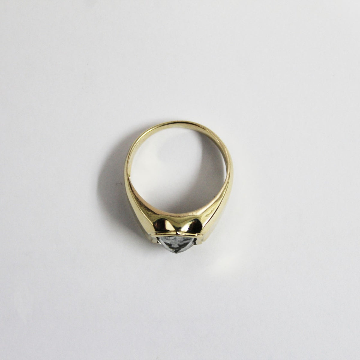 9ct Yellow Gold White Topaz Signet Ring