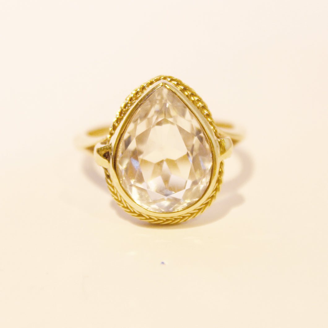 9ct Yellow Gold Pear Cut White Topaz Ring
