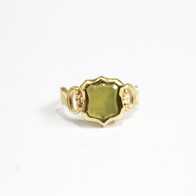 9ct Yellow Gold Yellow Agate Shield Signet Ring