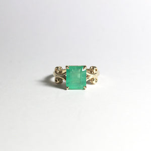 9ct Yellow Gold 3.70ct Emerald Ring