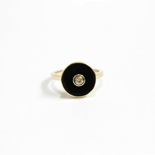 9ct Yellow Gold Black Onyx and Diamond Ring