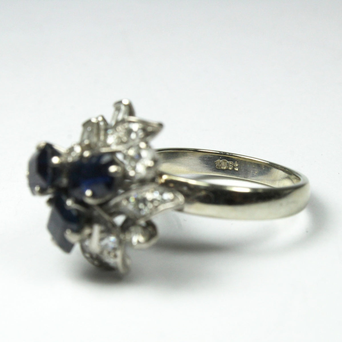 Vintage 18ct White Gold Sapphire and Diamond Floral Cocktail Ring