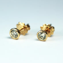 9ct Rose Gold Diamond Stud Earrings