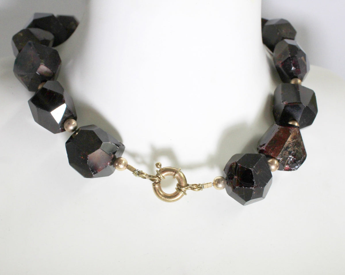 9ct Yellow Gold Rough Cut Garnet Necklace
