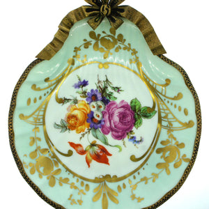 Decorative Limoges Plate Scallop Design