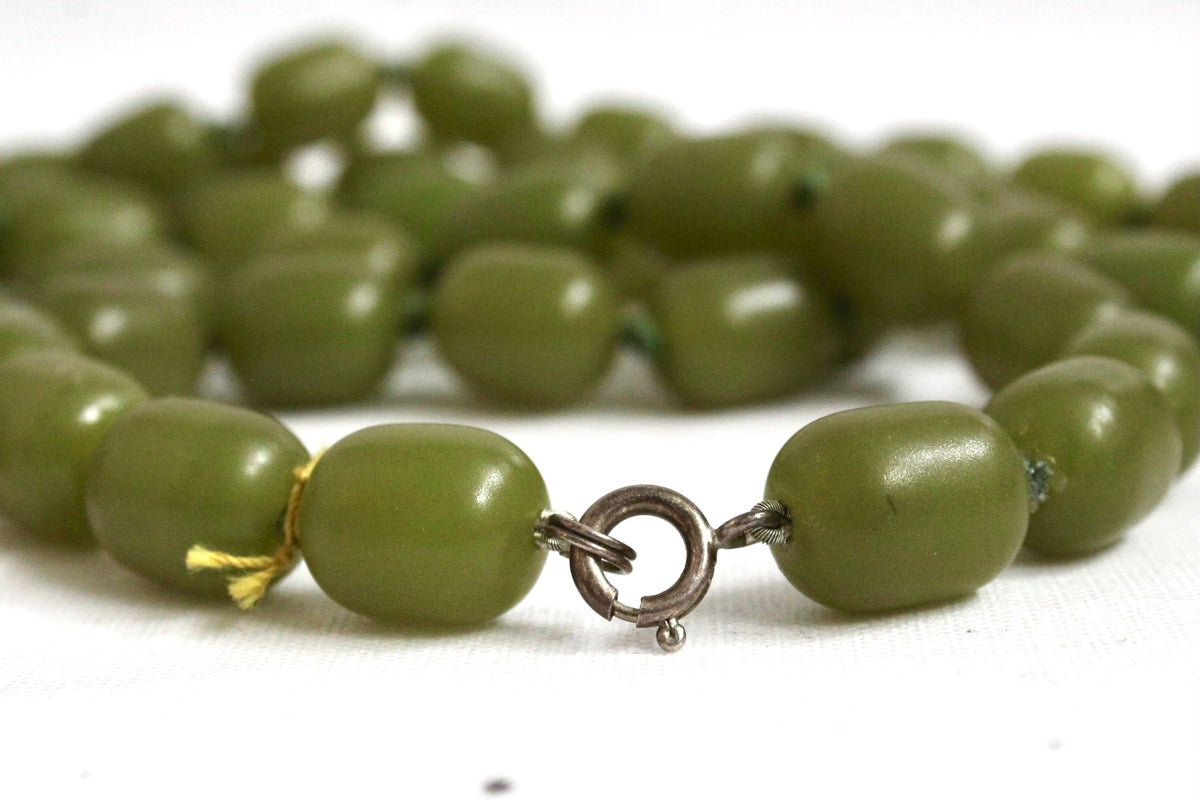 Antique Green Bakelite Beaded Necklace