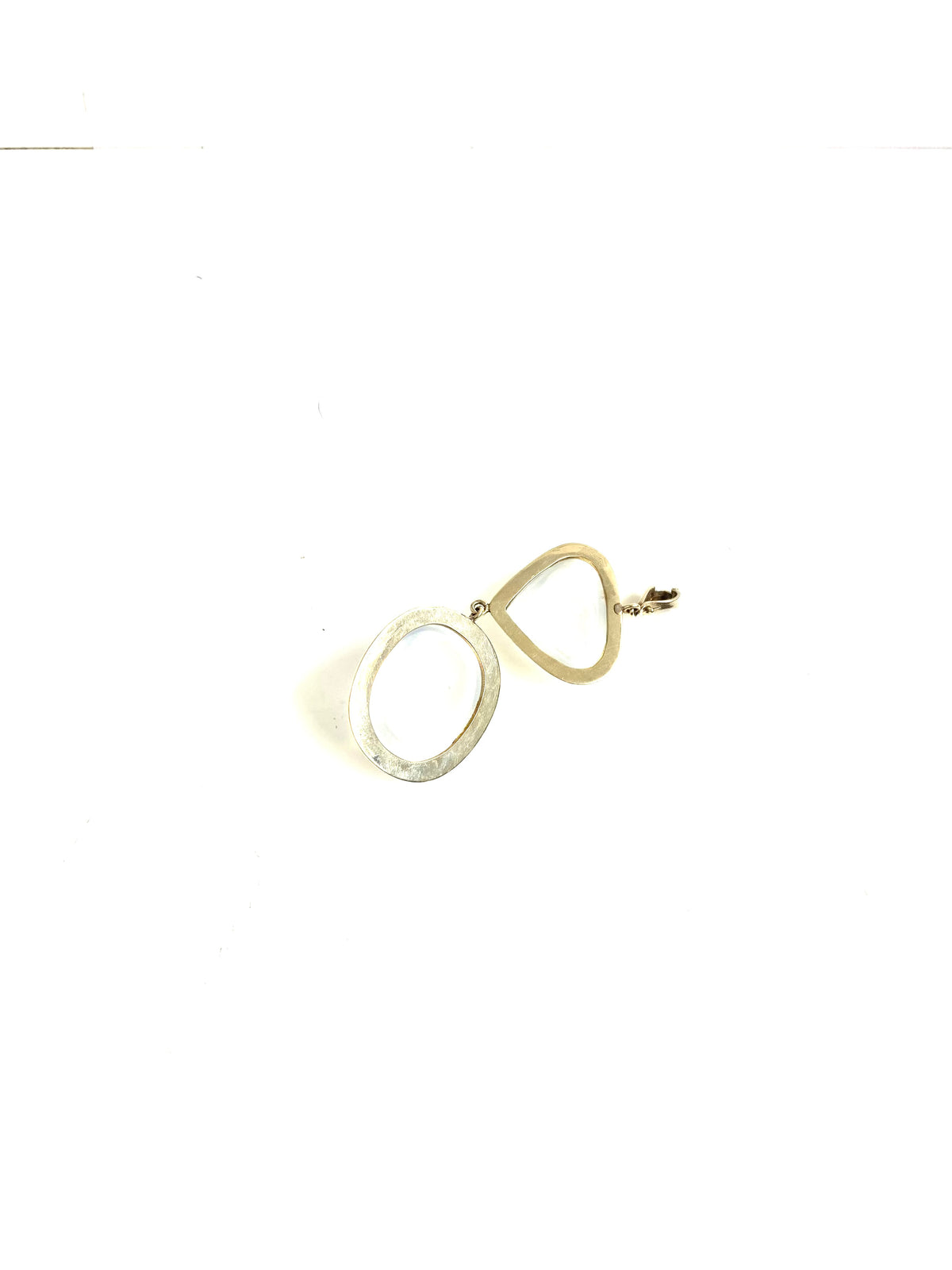 9ct White Gold Moonstone Pendant