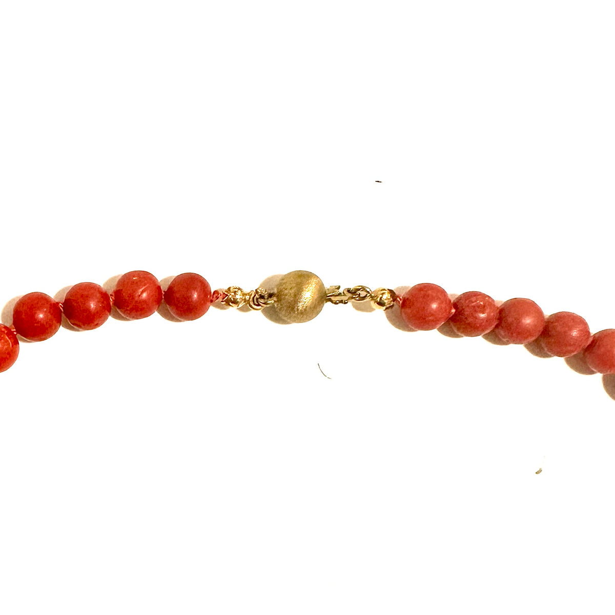 Antique Yellow Gold Mediterranean Momo Coral Necklace