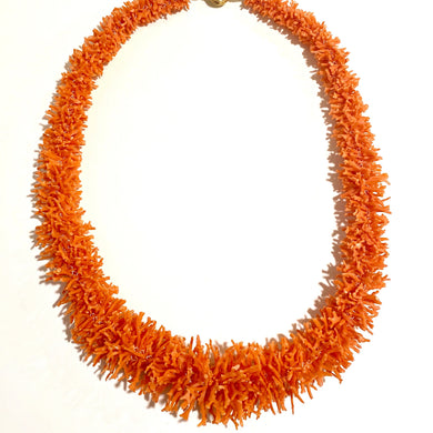 Branch Coral Necklace with 14ct Yellow Gold Clasp