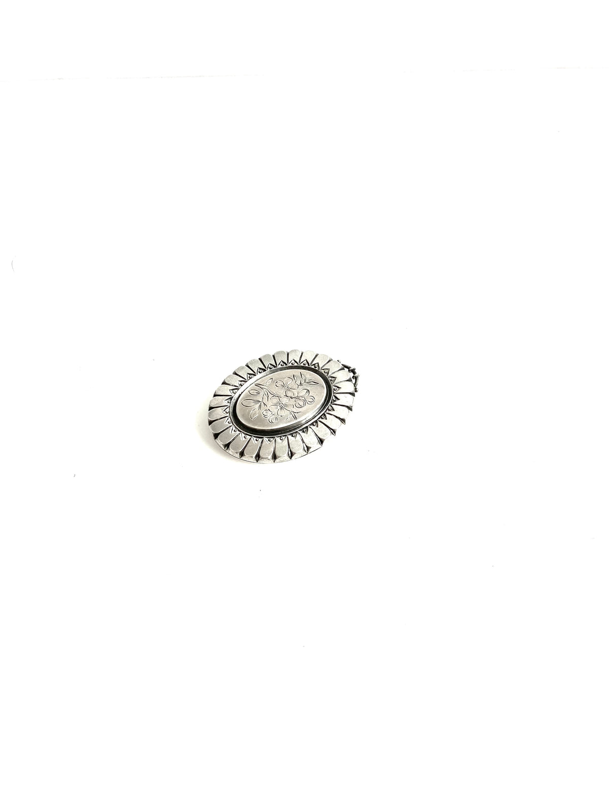 Sterling Silver Antique Oval Engraved Locket
